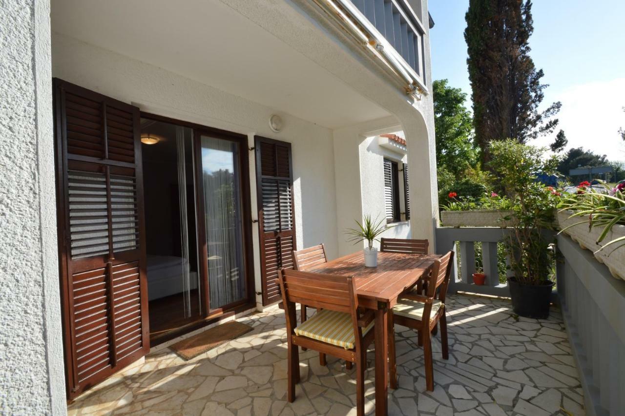 Apartment Vita Mali Losinj Luaran gambar