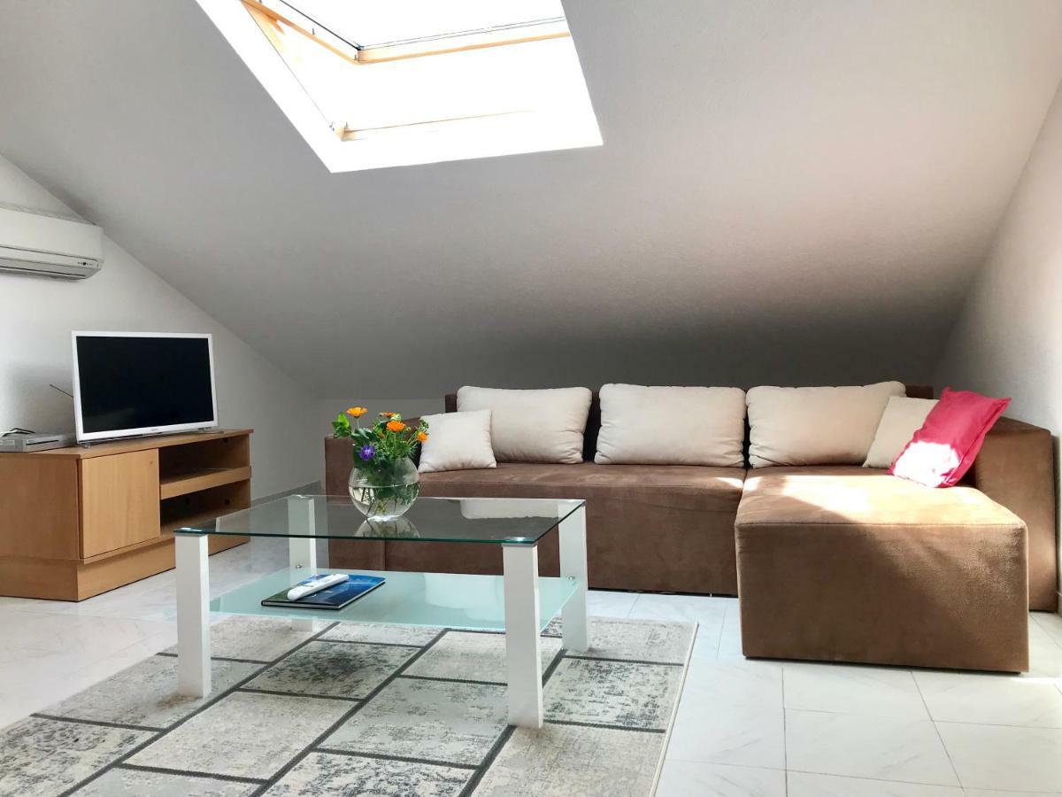 Apartment Vita Mali Losinj Luaran gambar