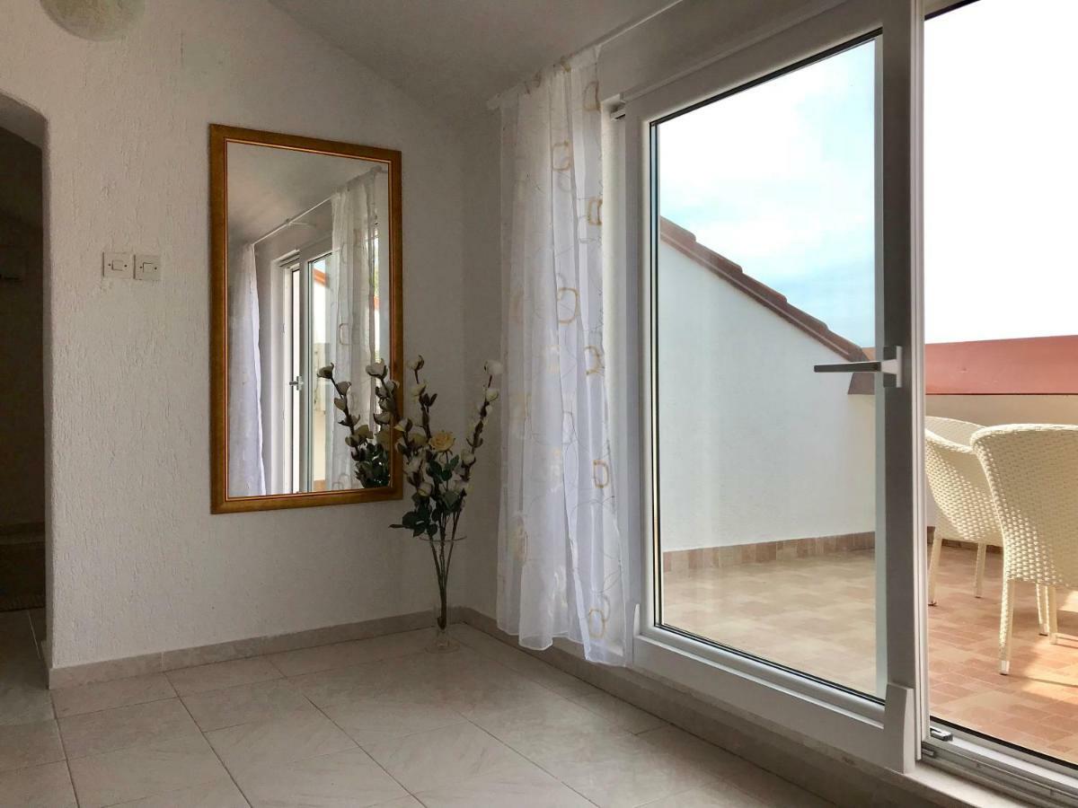 Apartment Vita Mali Losinj Luaran gambar